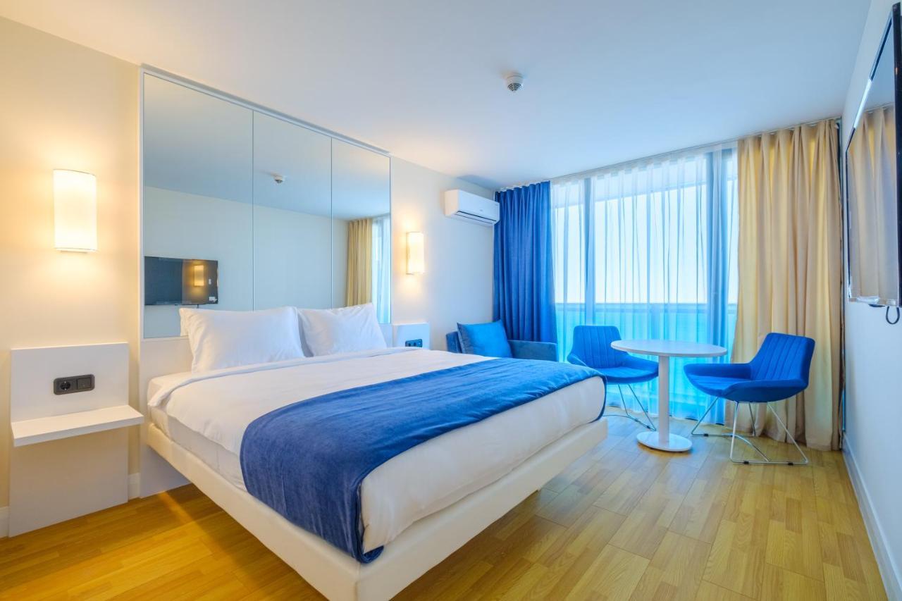 Orbi City Hotel Official D Block Batumi Exteriör bild