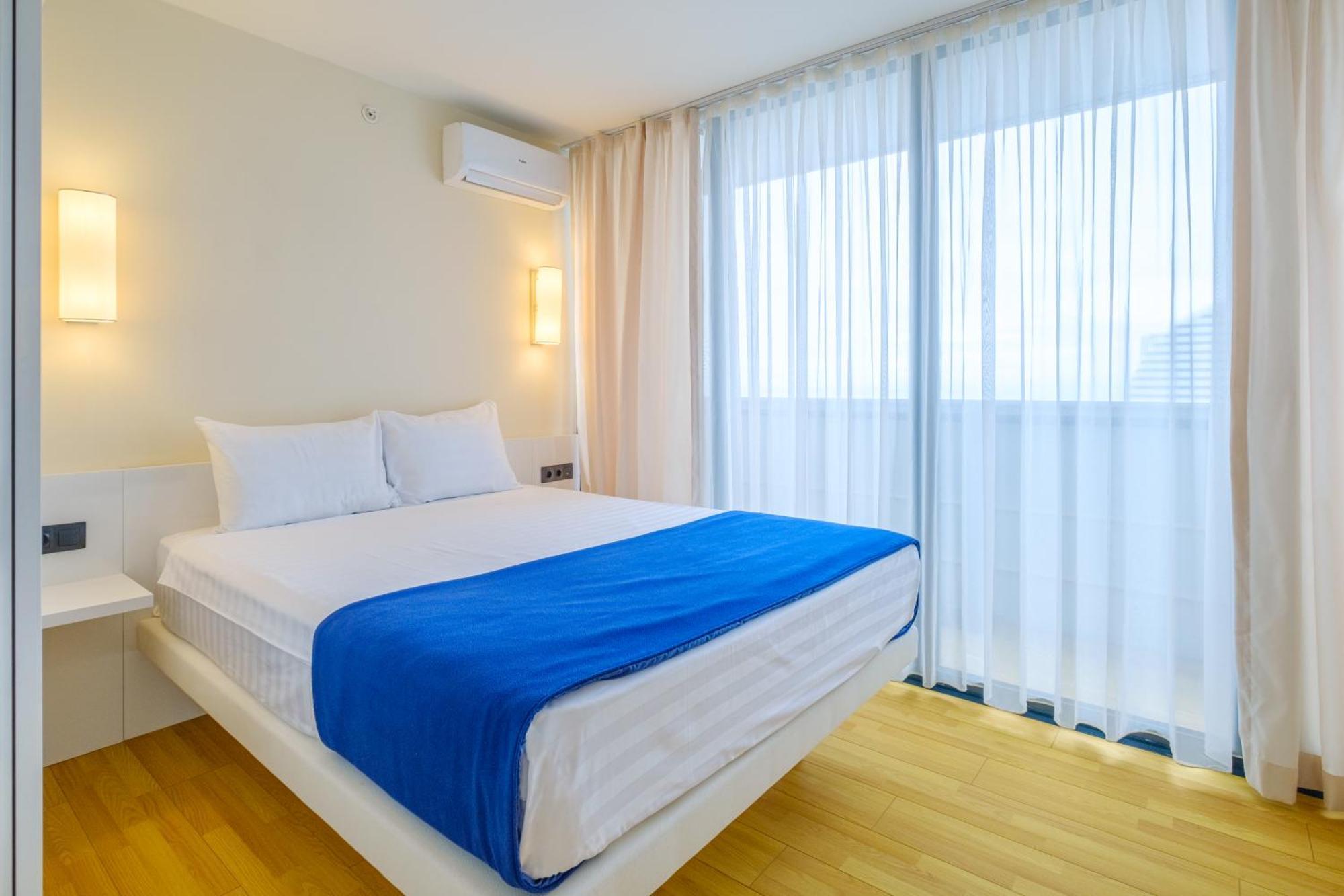 Orbi City Hotel Official D Block Batumi Exteriör bild