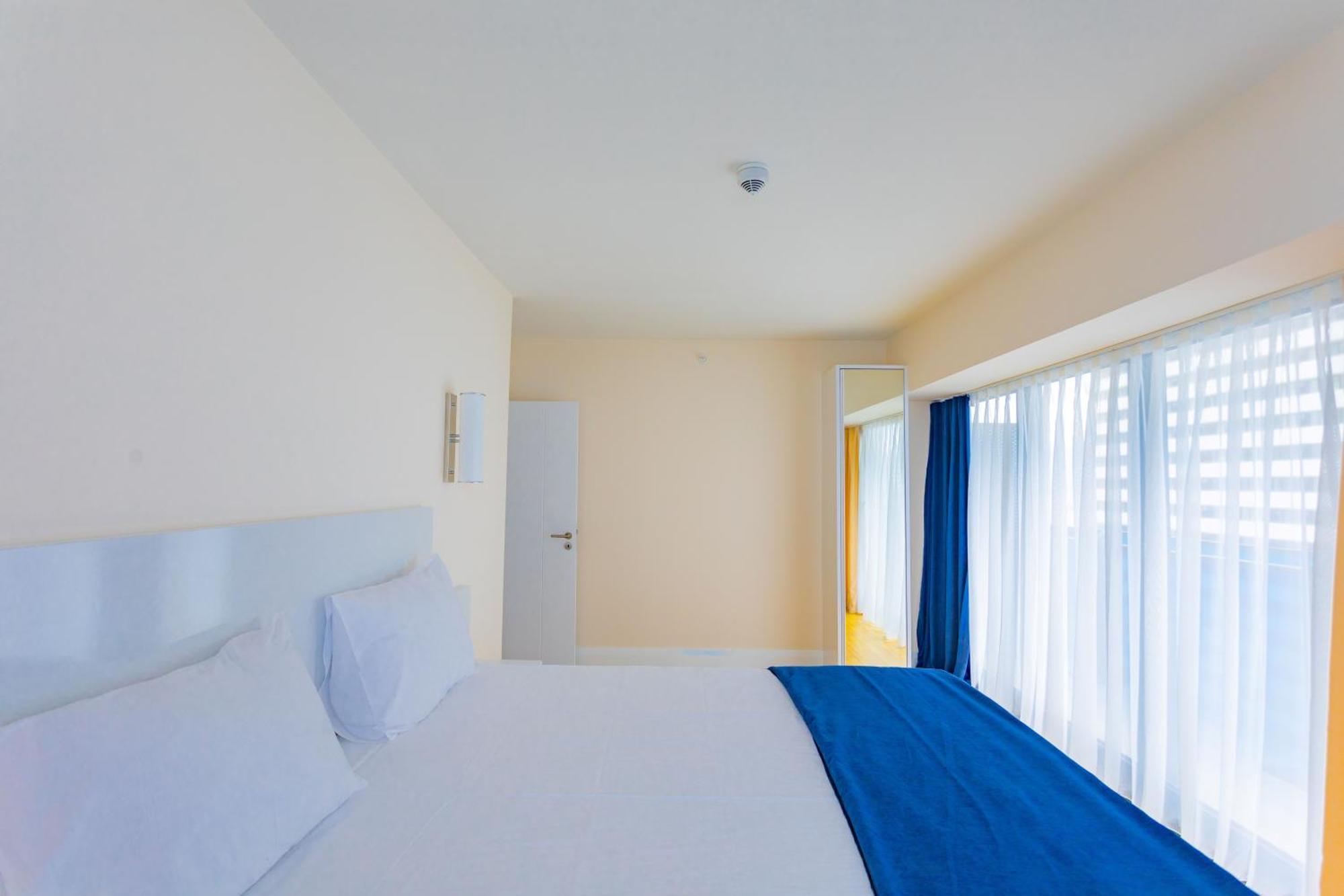 Orbi City Hotel Official D Block Batumi Exteriör bild