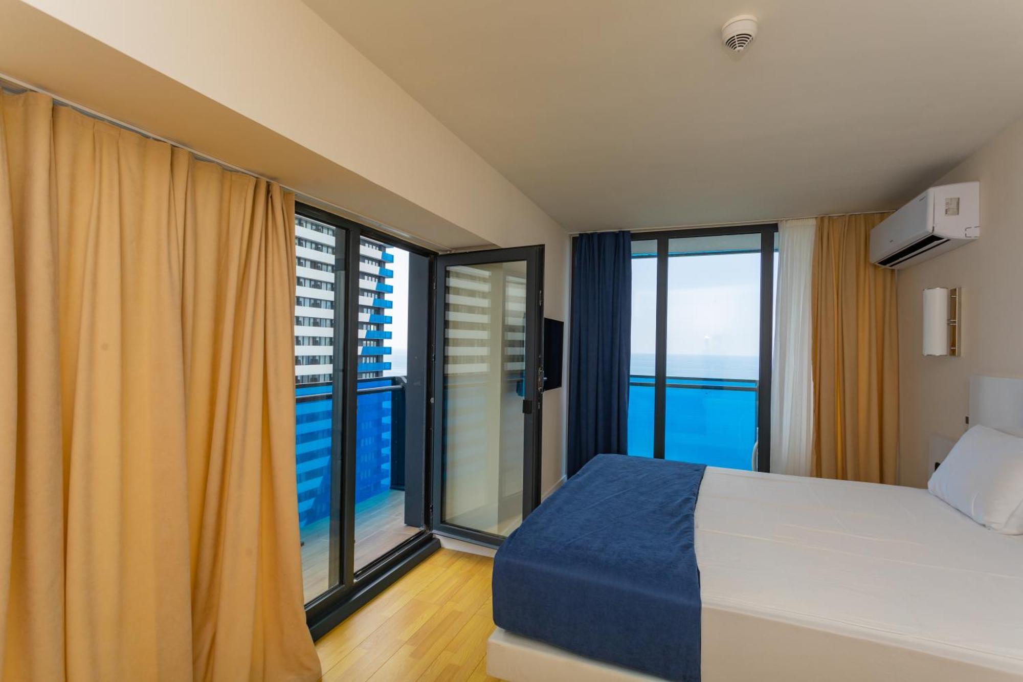 Orbi City Hotel Official D Block Batumi Exteriör bild